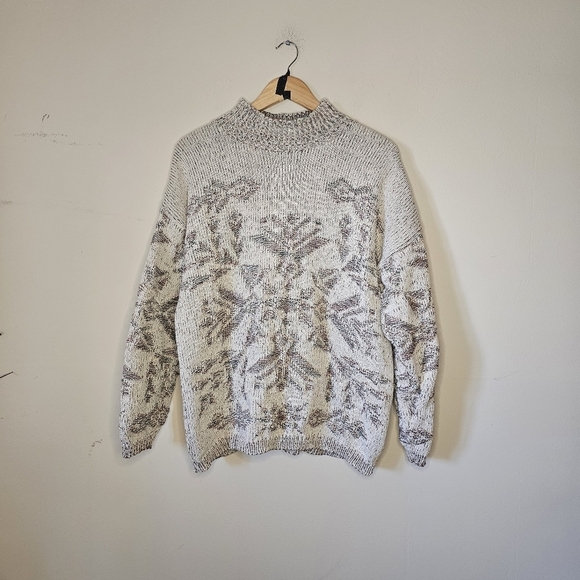 Vintage Castle Square Mock Neck Snowflake Knit Sweater Size Large - Picture 2 of 5